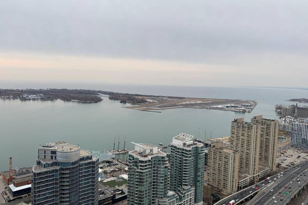 Magnificient View Next Cn Tower/Rogers/Union/Mtcc Apartment Toronto Bagian luar foto