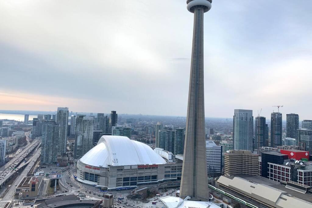Magnificient View Next Cn Tower/Rogers/Union/Mtcc Apartment Toronto Bagian luar foto