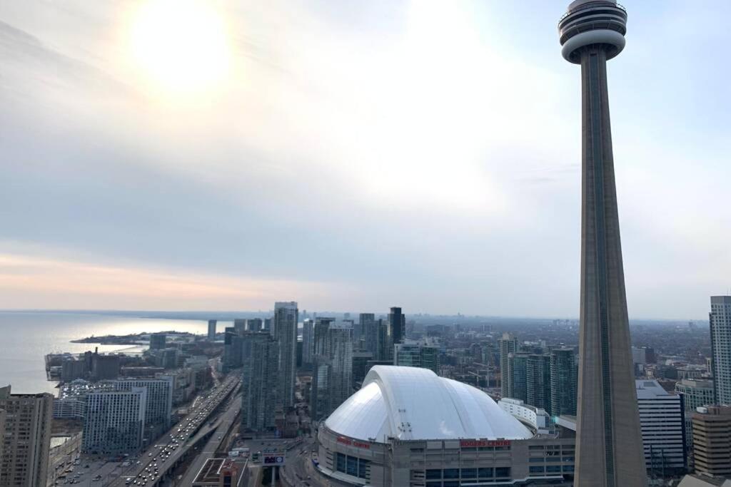 Magnificient View Next Cn Tower/Rogers/Union/Mtcc Apartment Toronto Bagian luar foto