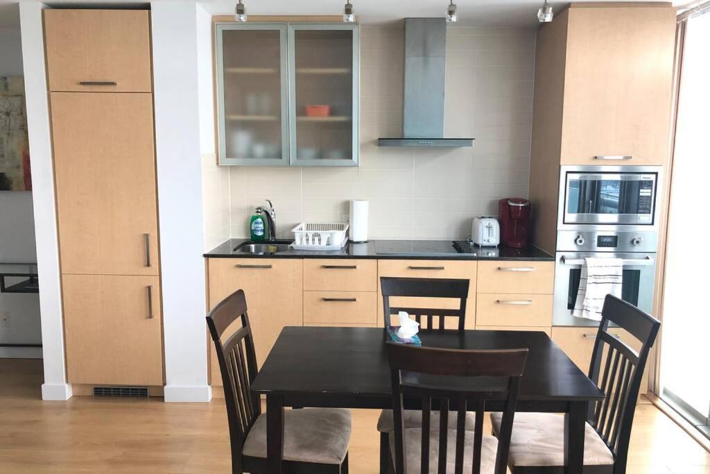 Magnificient View Next Cn Tower/Rogers/Union/Mtcc Apartment Toronto Bagian luar foto